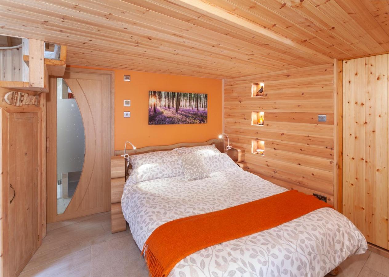 Porthole Log Cabin Minehead Bagian luar foto